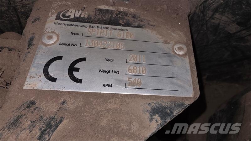 AVR SPIRIT 6100 馬鈴薯收穫機和挖掘機