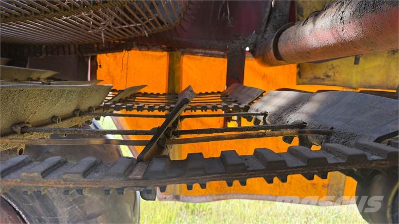 Grimme SE-150-60-UB Potato harvesters and diggers
