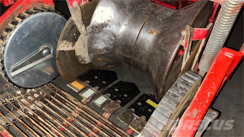 Grimme SE-75-30-UB 馬鈴薯收穫機和挖掘機