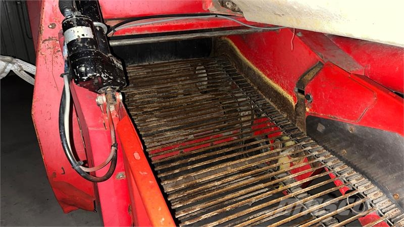 Grimme SE-75-30-UB 馬鈴薯收穫機和挖掘機