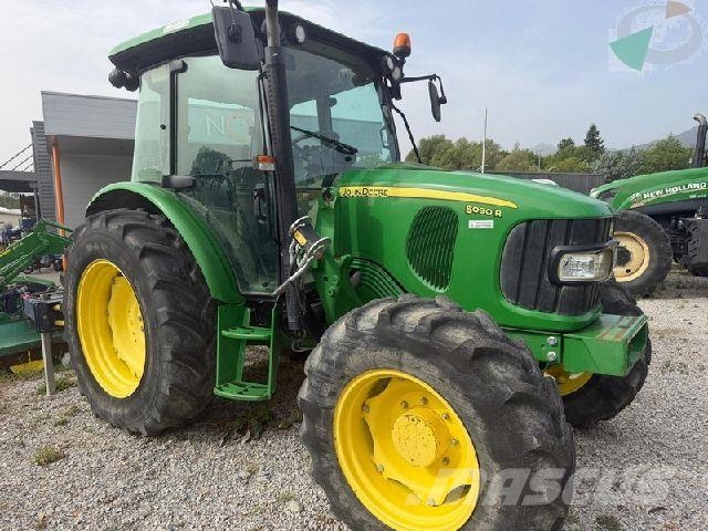 John Deere 5090R Tracteur