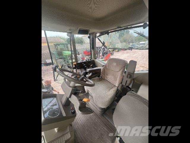 John Deere 6195 M CHARGEUR Трактори