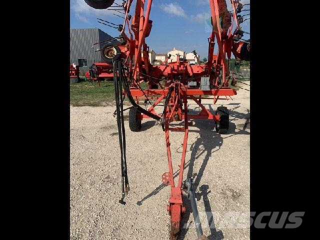 Kuhn GF 7802 T Okretači i sakupljači sena