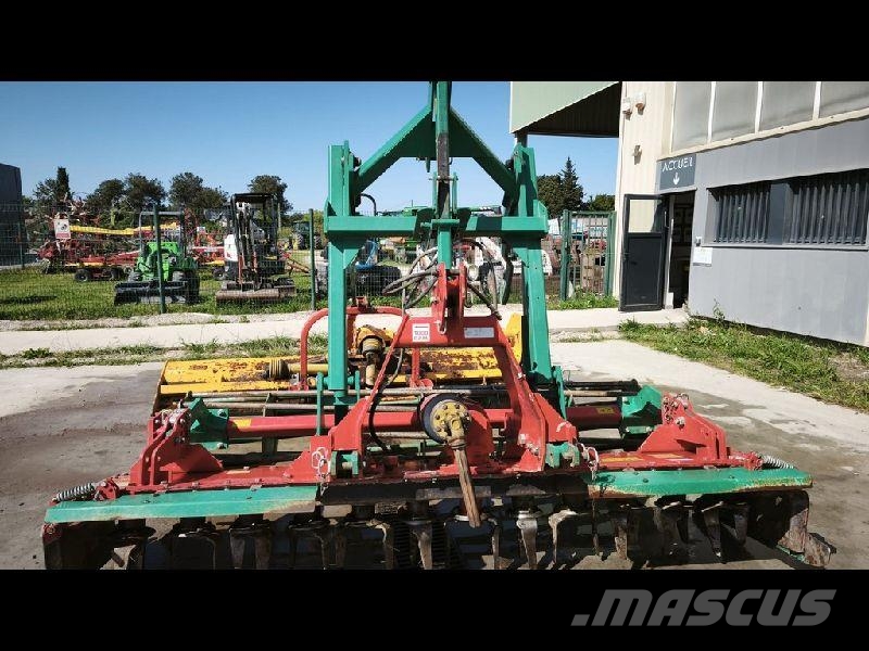Kverneland NGM101 كاسحات