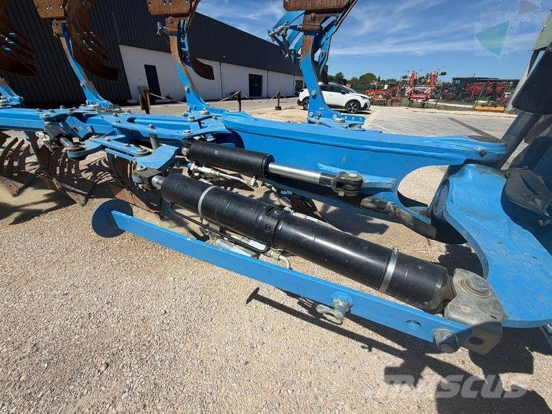 Lemken JUWEL 10 MV Charruas convencionais