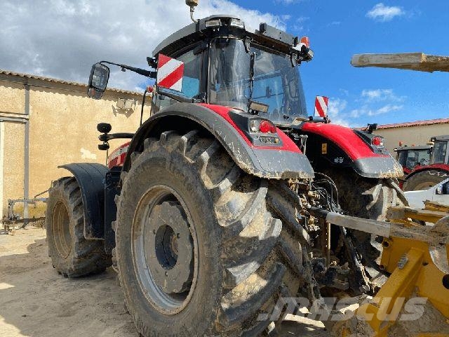 Massey Ferguson 8740 S トラクター