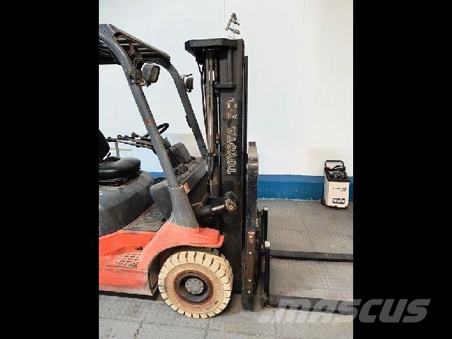 Toyota 7FGF18 Складська техніка - Інші