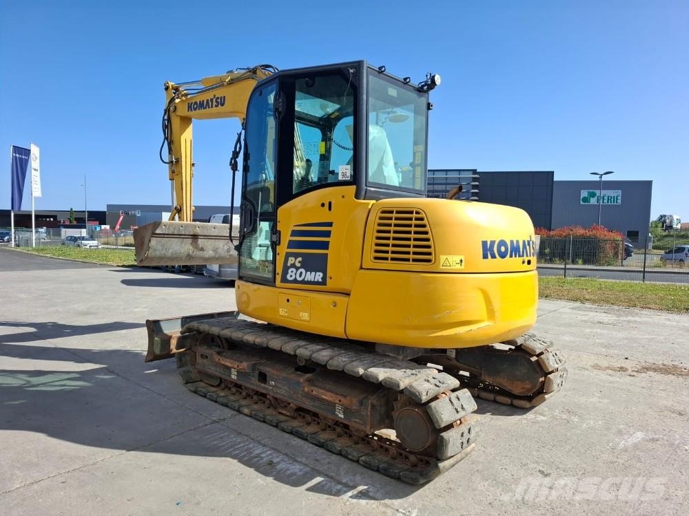 Komatsu PC80MR حفارات وسط 7 طن - 12 طن