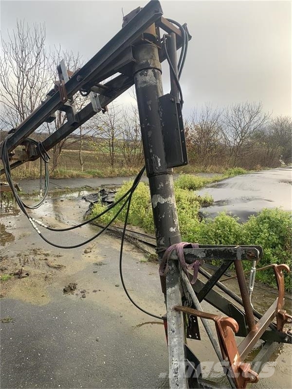 - - - Slurry tankers