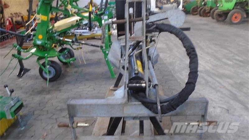 Chief Kløver 11 Ton - 70 cm Cepilniki, lesni drobilci, in žage