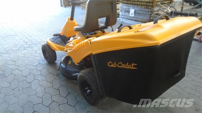 Cub Cadet LR2 NR76 - Årg. 2025 Kompaktní traktory