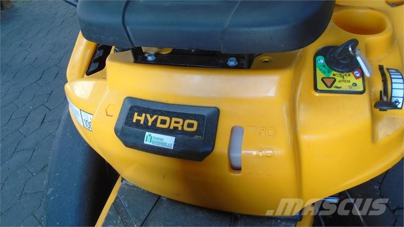 Cub Cadet LR2 NR76 - Årg. 2025 Kompaktní traktory