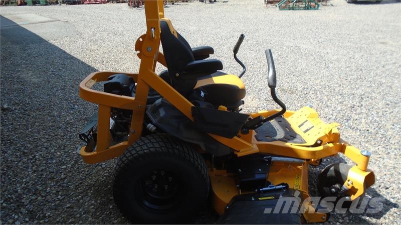 Cub Cadet XZ7 152I Demo Maskine kørt 19 Timer Tractores compactos