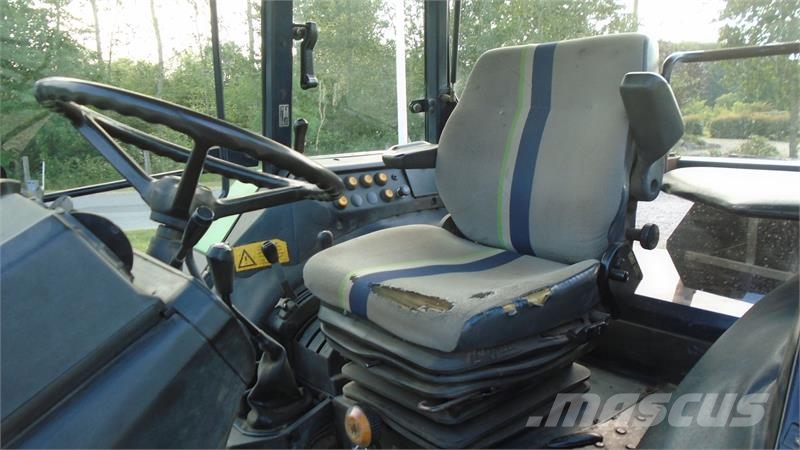 Deutz-Fahr DX 4.31 Traktoren