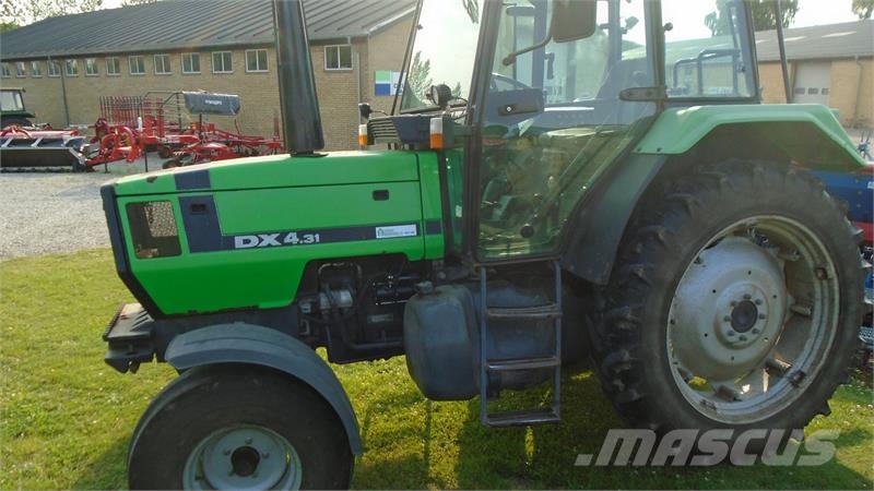 Deutz-Fahr DX 4.31 Traktoren