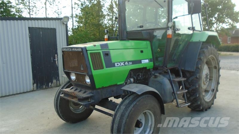 Deutz-Fahr DX 4.31 Traktoren