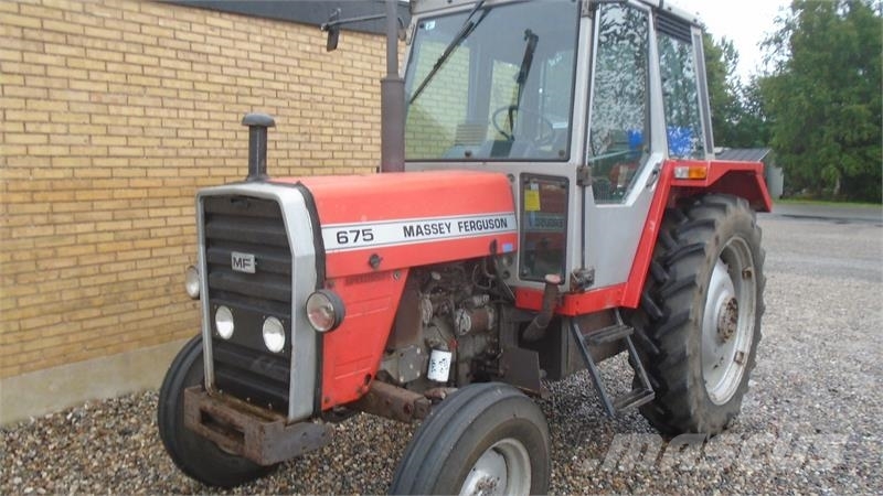 Massey Ferguson 675
