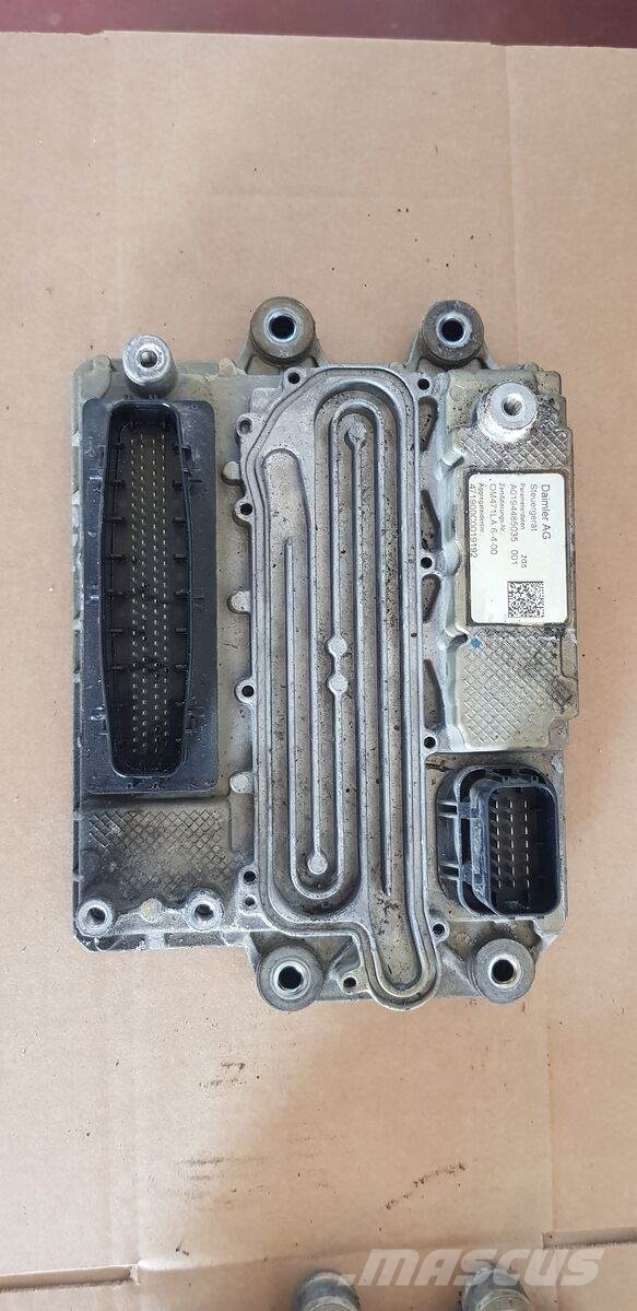 Continental ACTROS MB4 電子設備