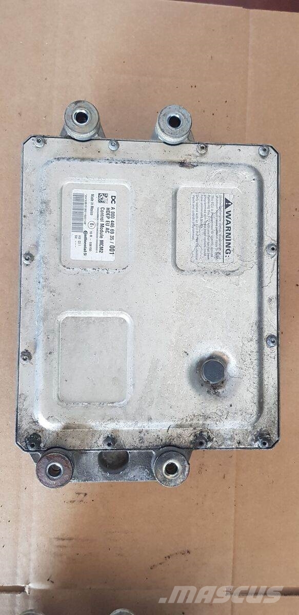 Continental ACTROS MB4 電子設備