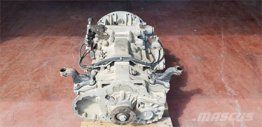 Mercedes-Benz ATEGO 变速器
