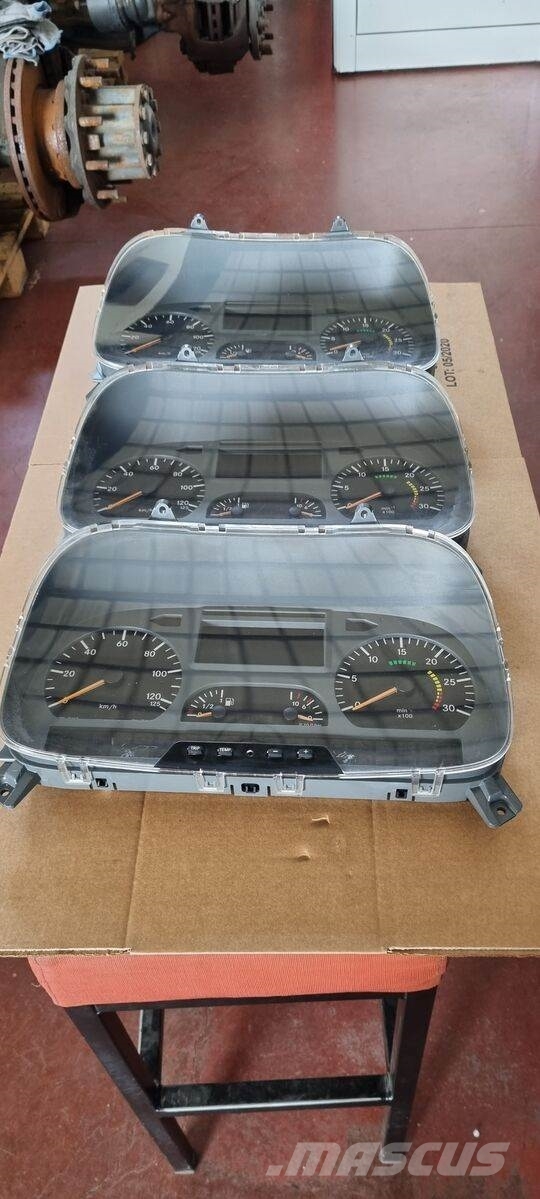 Mercedes-Benz VDO Elektronika