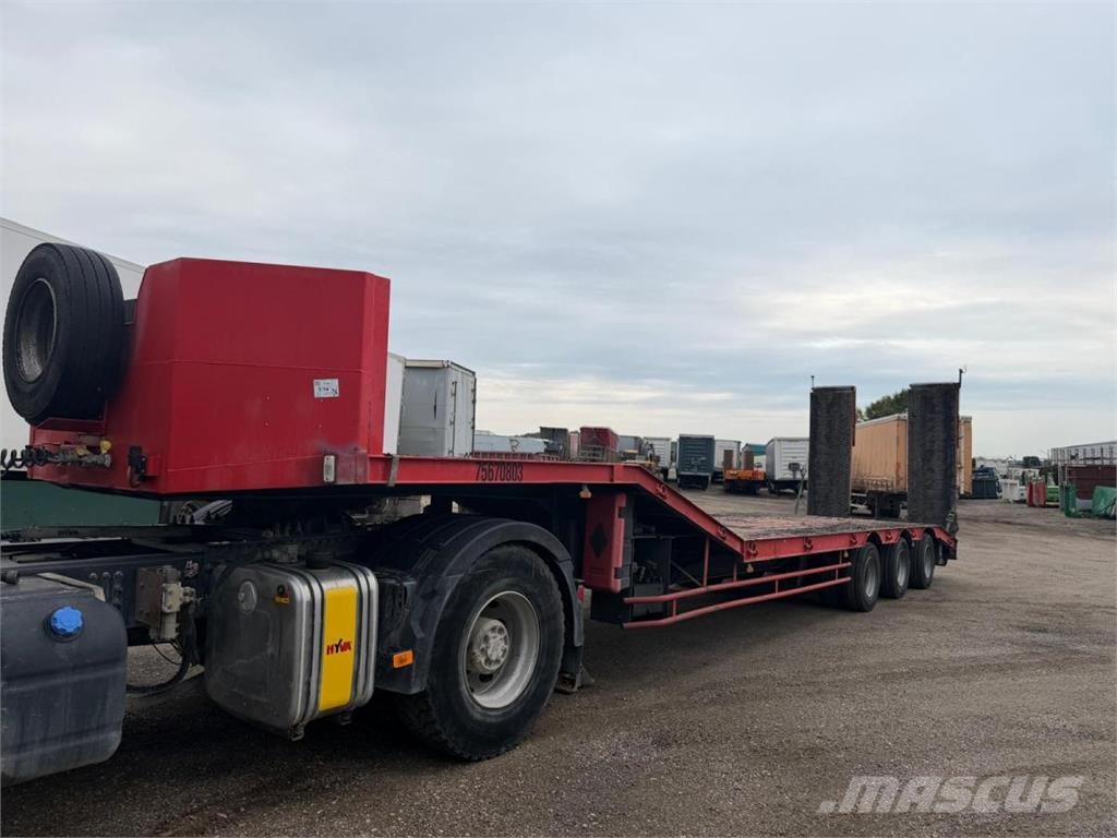 Actm Non spécifié Poluprikolice za autotransporter