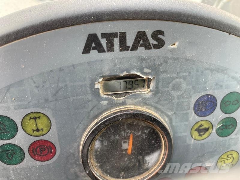 Atlas 65 لوادر صغيرة
