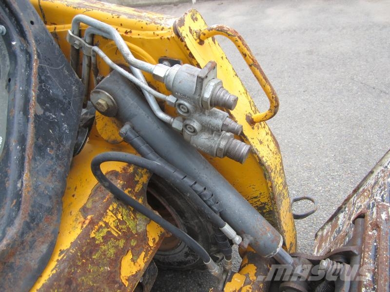 Bobcat S450 小型装载机