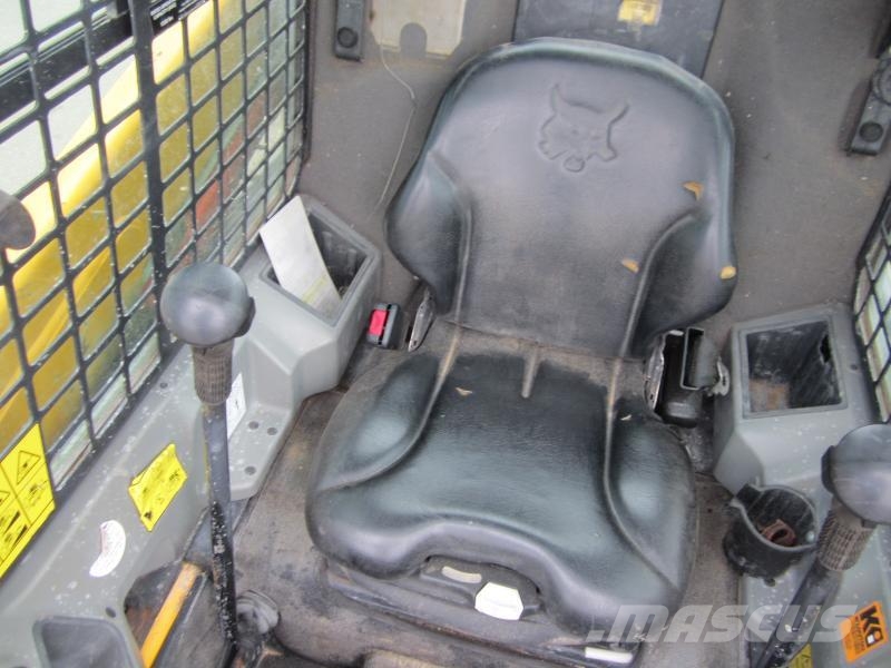 Bobcat S450 小型装载机