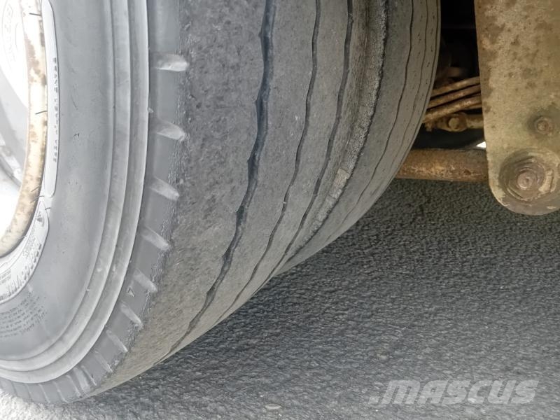Castera Non spécifié Semi-trailer til Autotransport