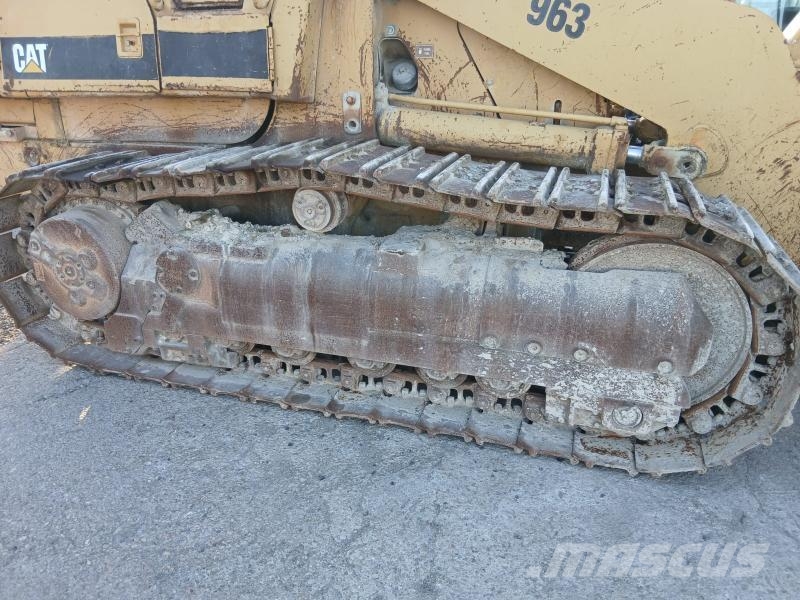 CAT 963 Верижен товарач