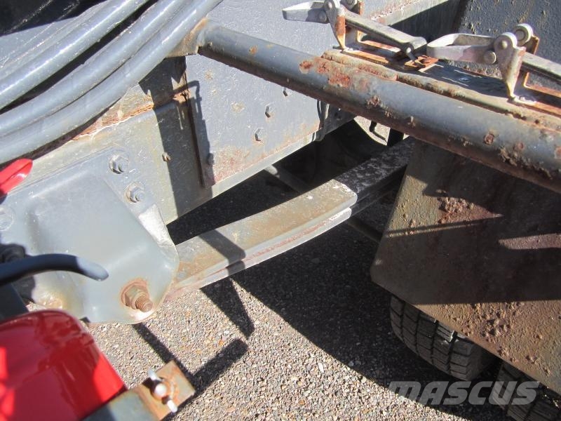 DAF 45 ATI 130 Camiões caixa desmontável com elevador de cabo