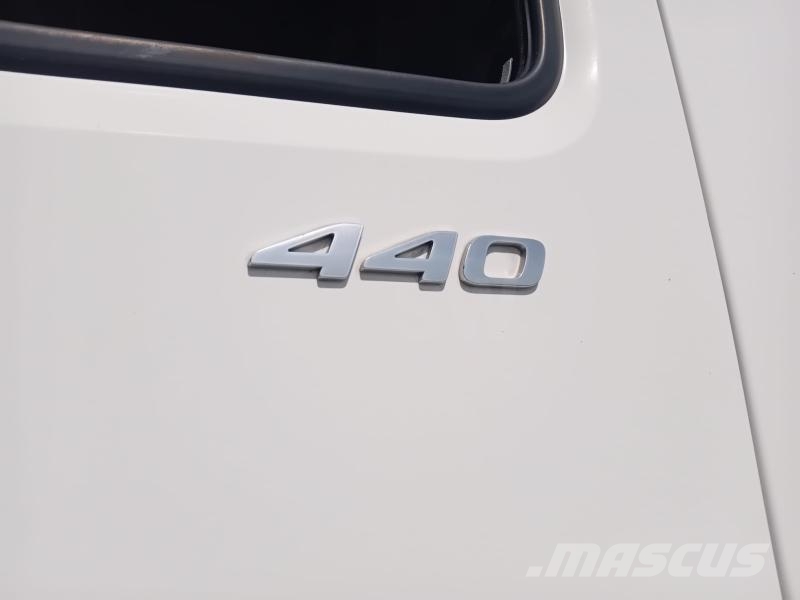 DAF CF Tractor Units