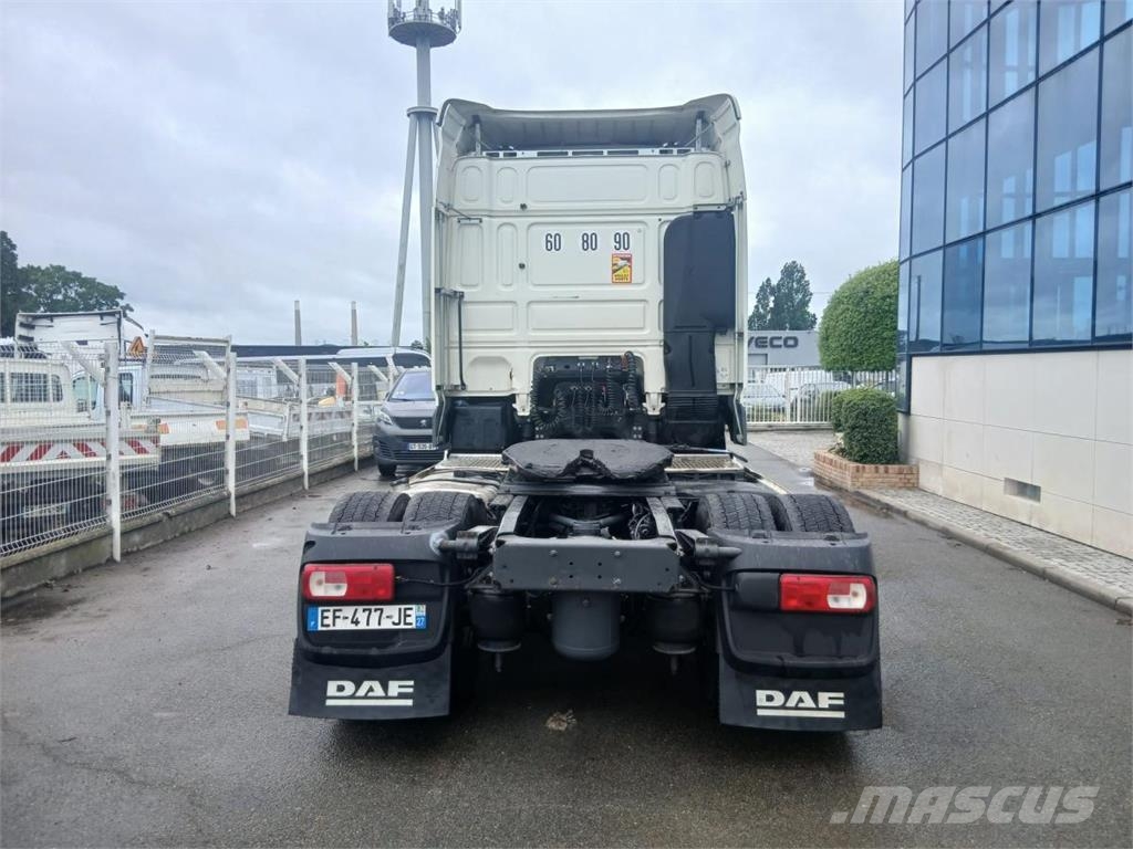 DAF XF 460 曳引機組件