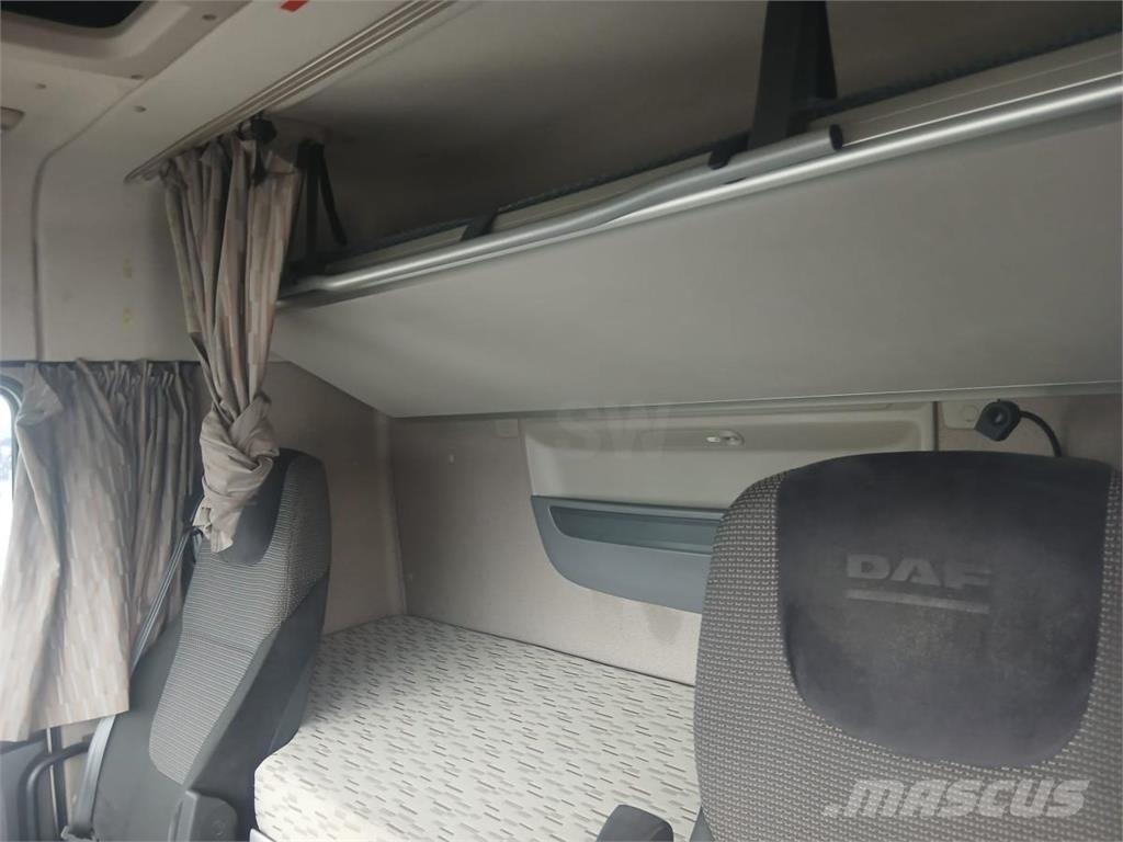 DAF XF 460 Vetopöytäautot