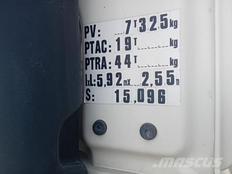 DAF XF 480 曳引機組件