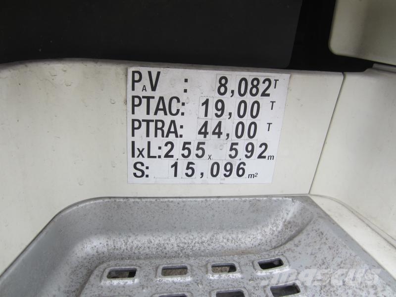DAF XF105 460 Tractor Units