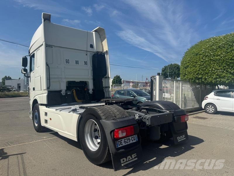 DAF XF105 510 曳引機組件