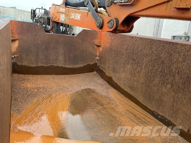 FOREZ BENNE BENNE ET GRUE SUR BERCE Transport – ostalo