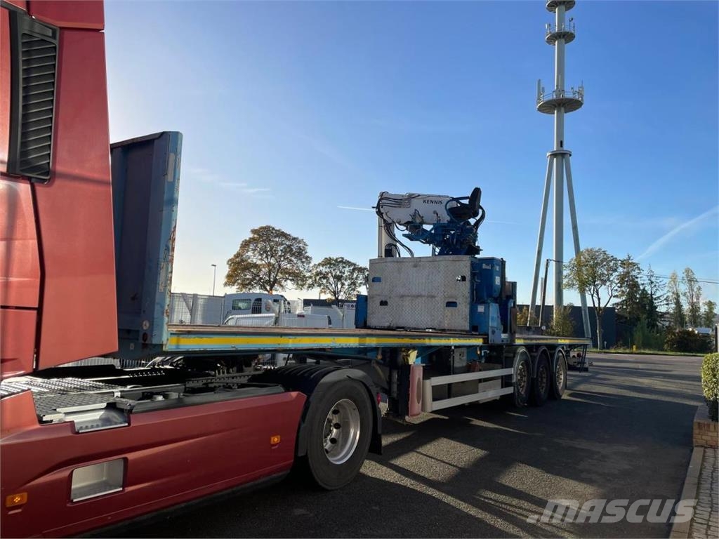 Fruehauf Non spécifié Flatbed/Dropside semi-trailers