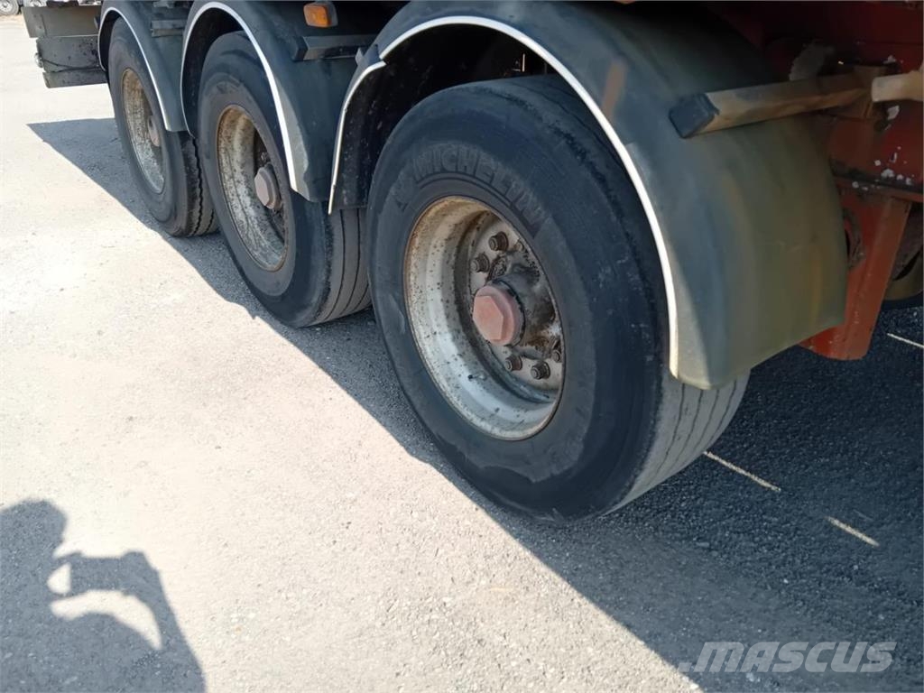 Fruehauf Non spécifié Flatbed/Dropside semi-trailers