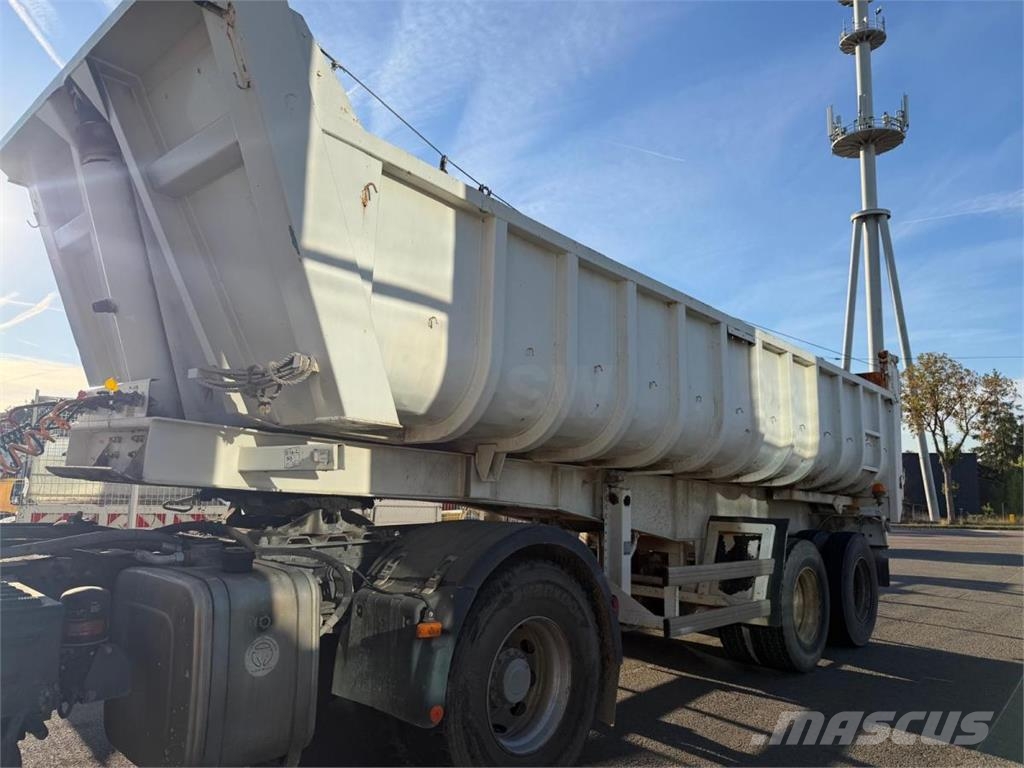Fruehauf Non spécifié Benne semi remorque