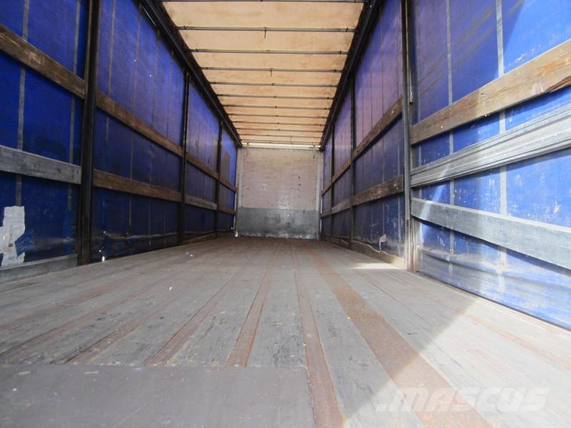 Fruehauf Non spécifié Tents puspiekabes