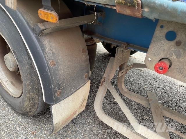 Fruehauf Non spécifié Tents puspiekabes