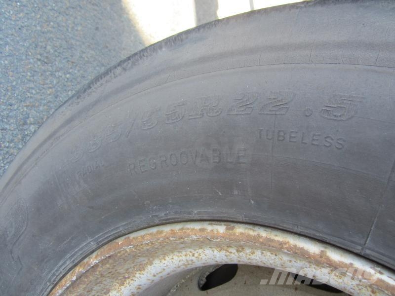 Fruehauf Non spécifié نصف مقطورات بباب جانبي