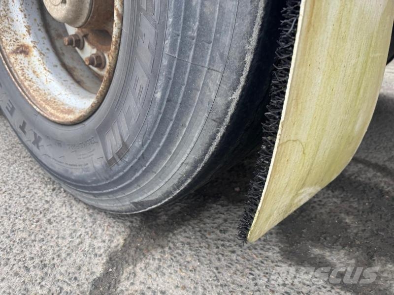 Fruehauf Non spécifié Tents treileri