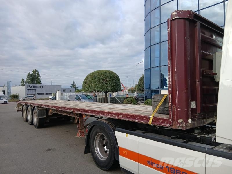 Fruehauf Non spécifié نصف مقطورات مسطحة / مفصلية الجوانب
