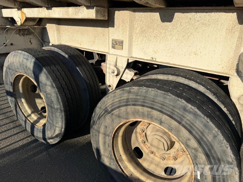 Fruehauf Non spécifié Benne semi remorque