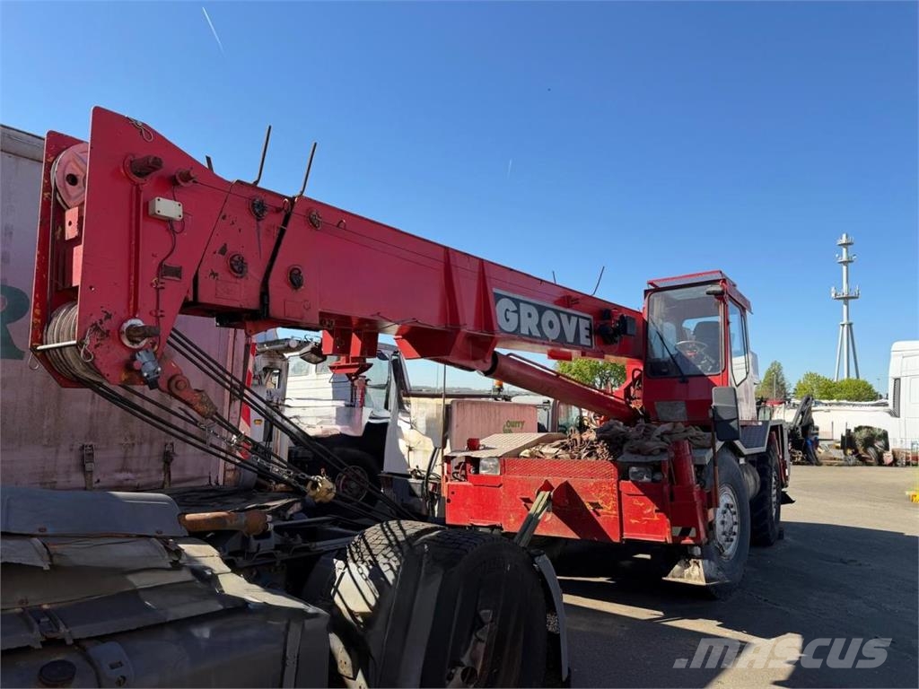 Grove 628S All terrain cranes