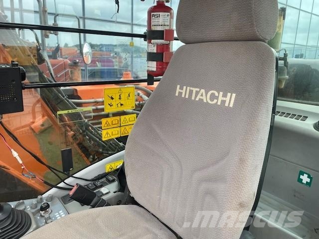 Hitachi ZX140W-5B حفارات بعجل
